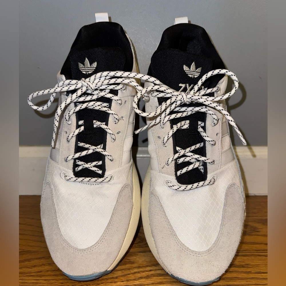 Mens Adidas ZX22 Boost